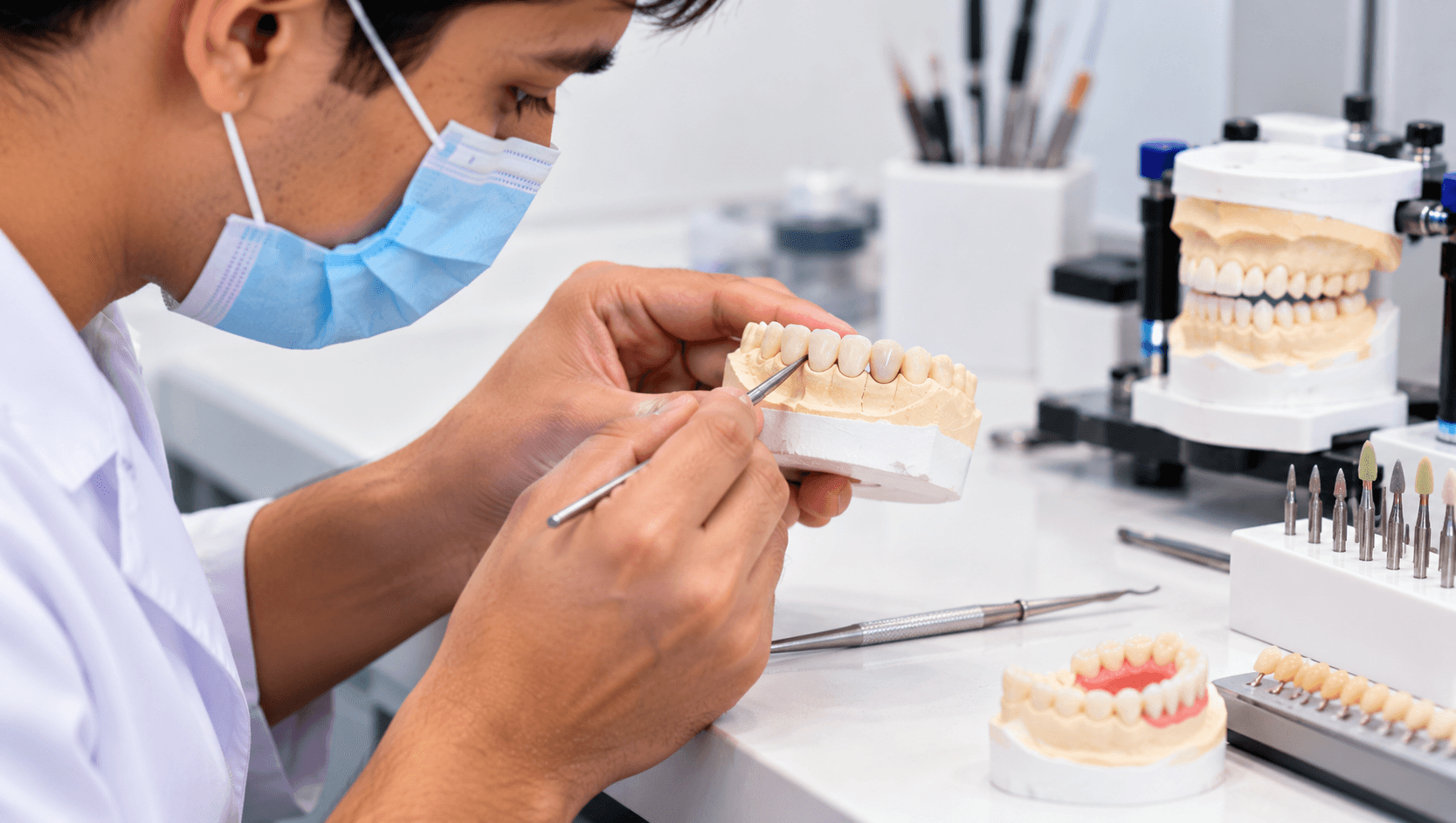 How to Become a Dental Lab Technician: Course, Skills and Career Path